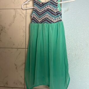 Like new girls dress